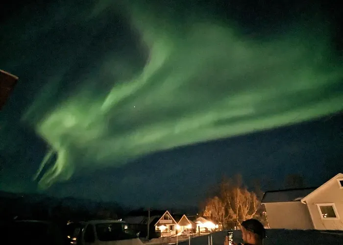 Lyngen Accommodation And Sauna
