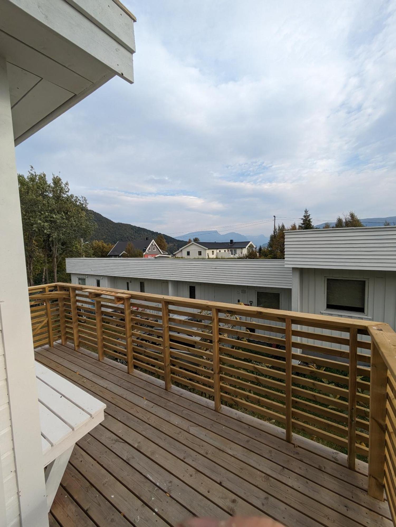 Lyngen And Sauna Appartement